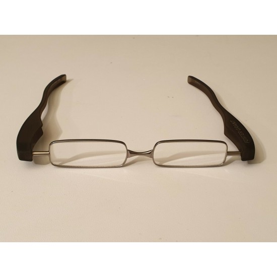 Foster Grant Compact "On The Go" Folding Ultra Slim Reading Glasses. Black