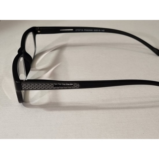 FGX - Ray Black Reading Glasses With Free matching Case